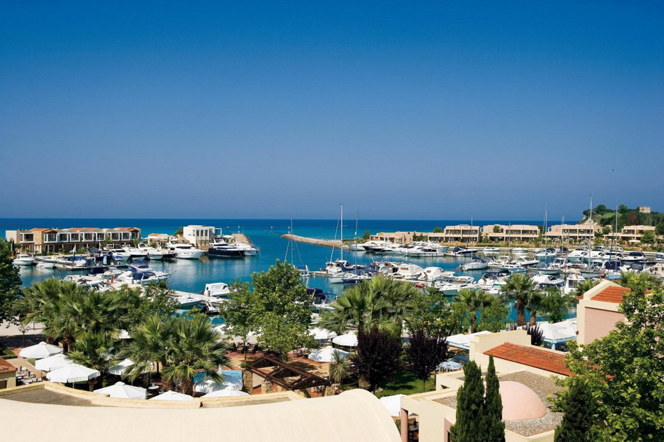  Sani beach Kasandra Halkidiki 